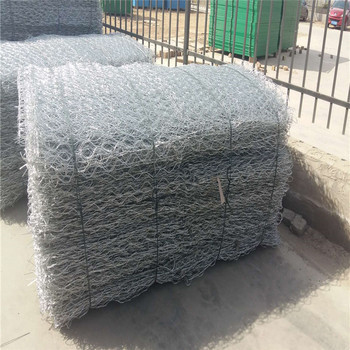 Bodenhaltende PVC-beschichtete Gabion-Körbe Mesh Größe 80mm X 100mm 1,5x1x1m