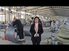 Stahldraht-Stacheldraht / Konzertina-Drahtzaun Sicherheitsdrahtrolle zum Schutz der Ukraine