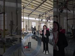 Edelstahl Kreuz-Rasierklingendrahtzaun BTO-16 BTO-22 Rasierklingen-Stacheldrahtzaun