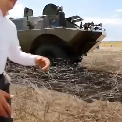 Niedrigsichtbarkeit Galvanisiertes Gewebedraht Hindernis Panzerabwehrbarrieren Drahtnetz Fallnetz