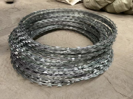 PVC-Lackierung Razor Draht Gerade galvanisierte Sicherheit Stacheldraht