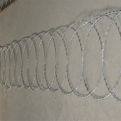 BTO-22 Galvanisierte 90 cm Spirale Durchmesser Concertina Rasier Stacheldraht zum Schutz Wand