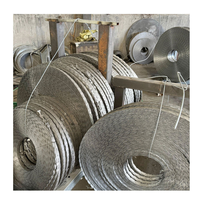 Hochwertige 2,5-mm-Durchmesser galvanisierte Stacheldrahthersteller in China