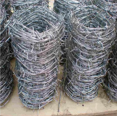 125 Stacheldraht 25mm Stacheldraht 400kgf Stacheldraht Stacheldraht Stacheldraht Dreh Stacheldraht Stacheldraht Zaun galvanisierte Stacheldraht Halterungen