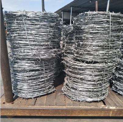 Stacheldraht-Rollpreis Stacheldraht-Hersteller China Schulschranke spezielle Stacheldraht-Gitter Stacheldraht galvanisierte Stacheldraht Zink-Antiklimm