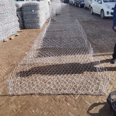 2.5mm 6*2*0.3m Größe galvanisierte Stahlkäfige für Stein-doppelte Torsion