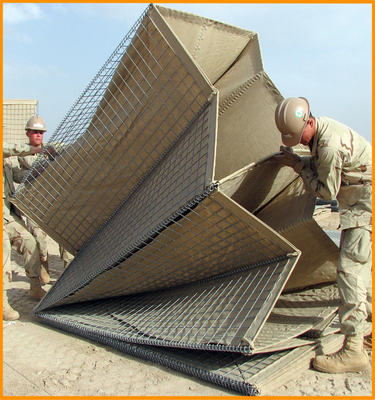 1.37*1.06*10m Barrikade Militärische Hesco Barrieren Verzinkte Sandsäcke Mil 10
